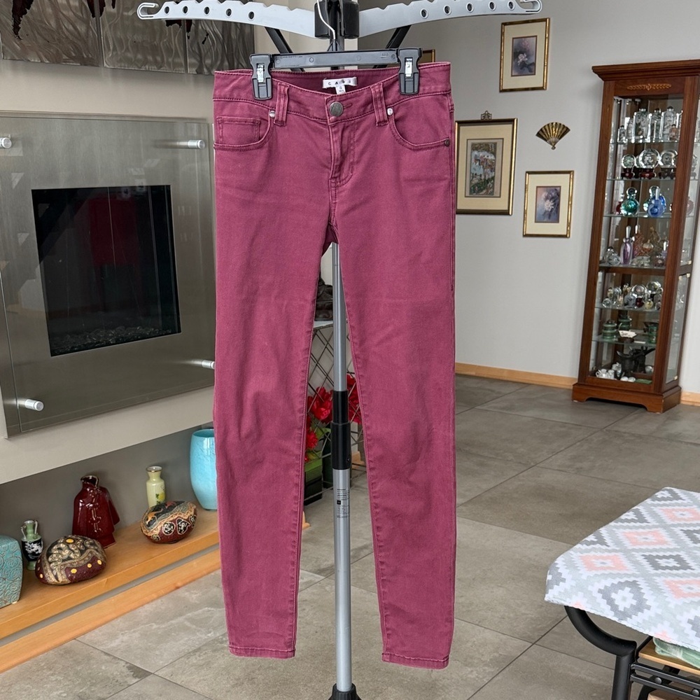 CAbi Women's Berry Skinny Jeans size Cabi 0 that fits like a 4